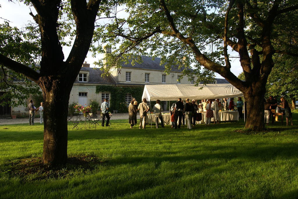 Jarzé La Mesnagerie Bed & Breakfast エクステリア 写真