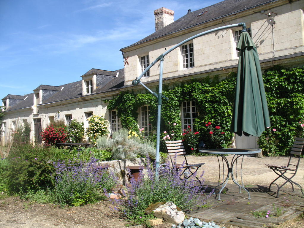 Jarzé La Mesnagerie Bed & Breakfast エクステリア 写真